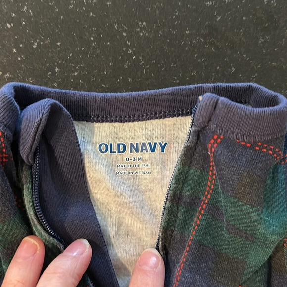 BABY CHRISTMAS PAJAMA 0-3 month Old Navy and Gap Bundle - Picture 5 of 11